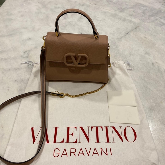 AUTHENTIC VALENTINO SMALL VSLING GRAINY CALFSKIN HANDBAG WORN TWICE. - Picture 5 of 5